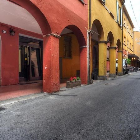 Bologna City Center Apartment By Wonderful Italy Dış mekan fotoğraf