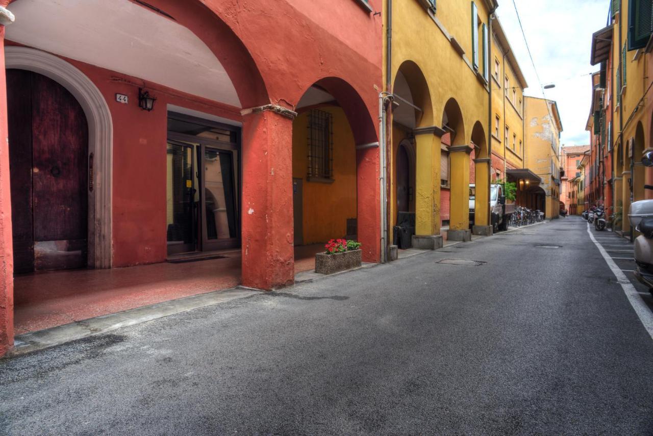 Bologna City Center Apartment By Wonderful Italy Dış mekan fotoğraf